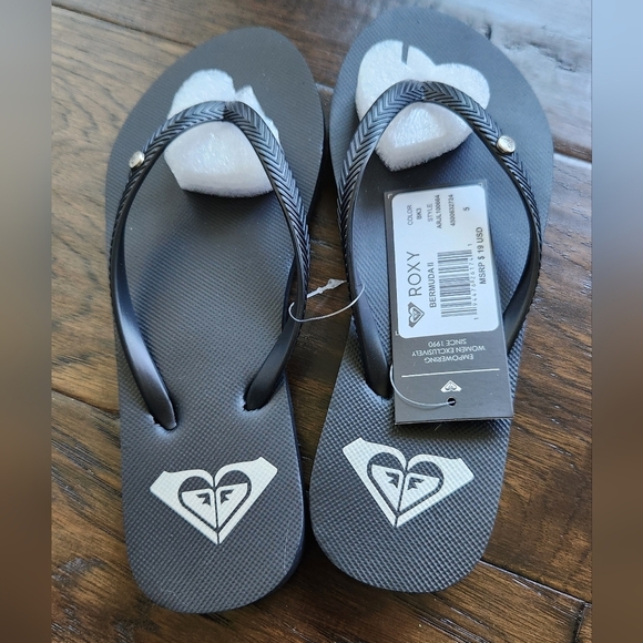 ROXY BERMUDA II WOMEN'S SANDALS. New with tags. - Picture 2 of 10